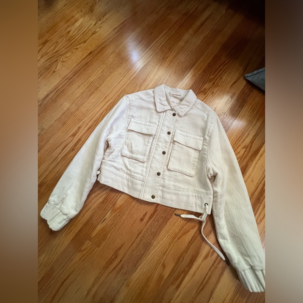 Urban Outfitters Woman off- white Short Jacket Size S
